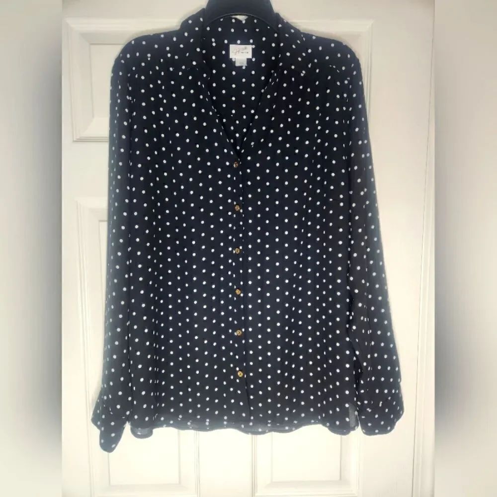 Jaclyn Smith collection XXL BlackWhite LngSlvs V-neck Collar Women’s Top Blouse